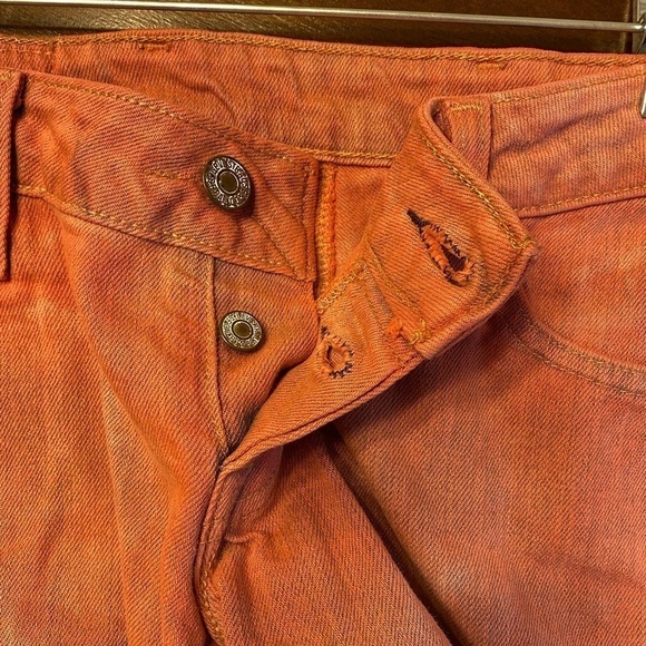 Levi’s Cutoff Shorts Premium Pink Low Rise Raw Hem Denim Jean Size 26 - Picture 8 of 16